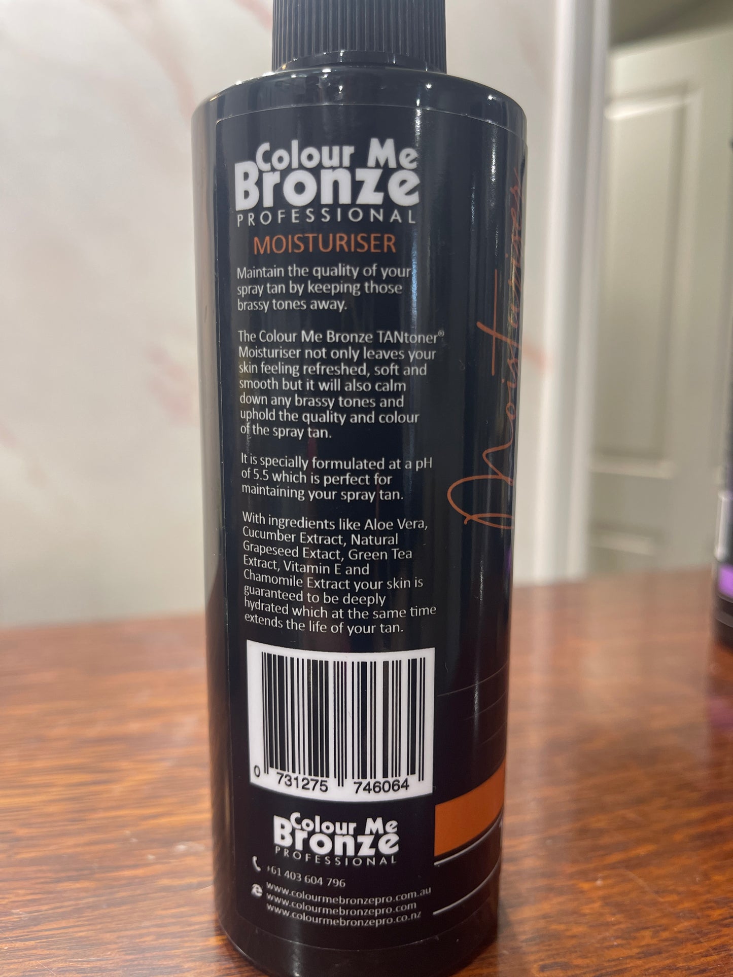 Colour me bronze Moisturiser
